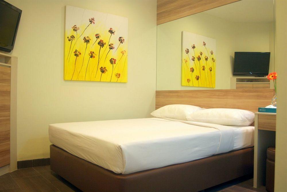 Khách sạn 81 Dickson Singapore